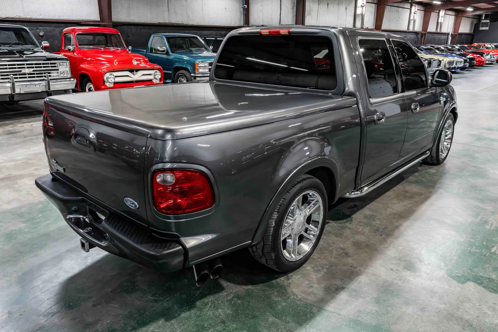2002-Ford-F150-Dark Shadow Gray Metallic-1FTRW07372KD39058-37.jpg
